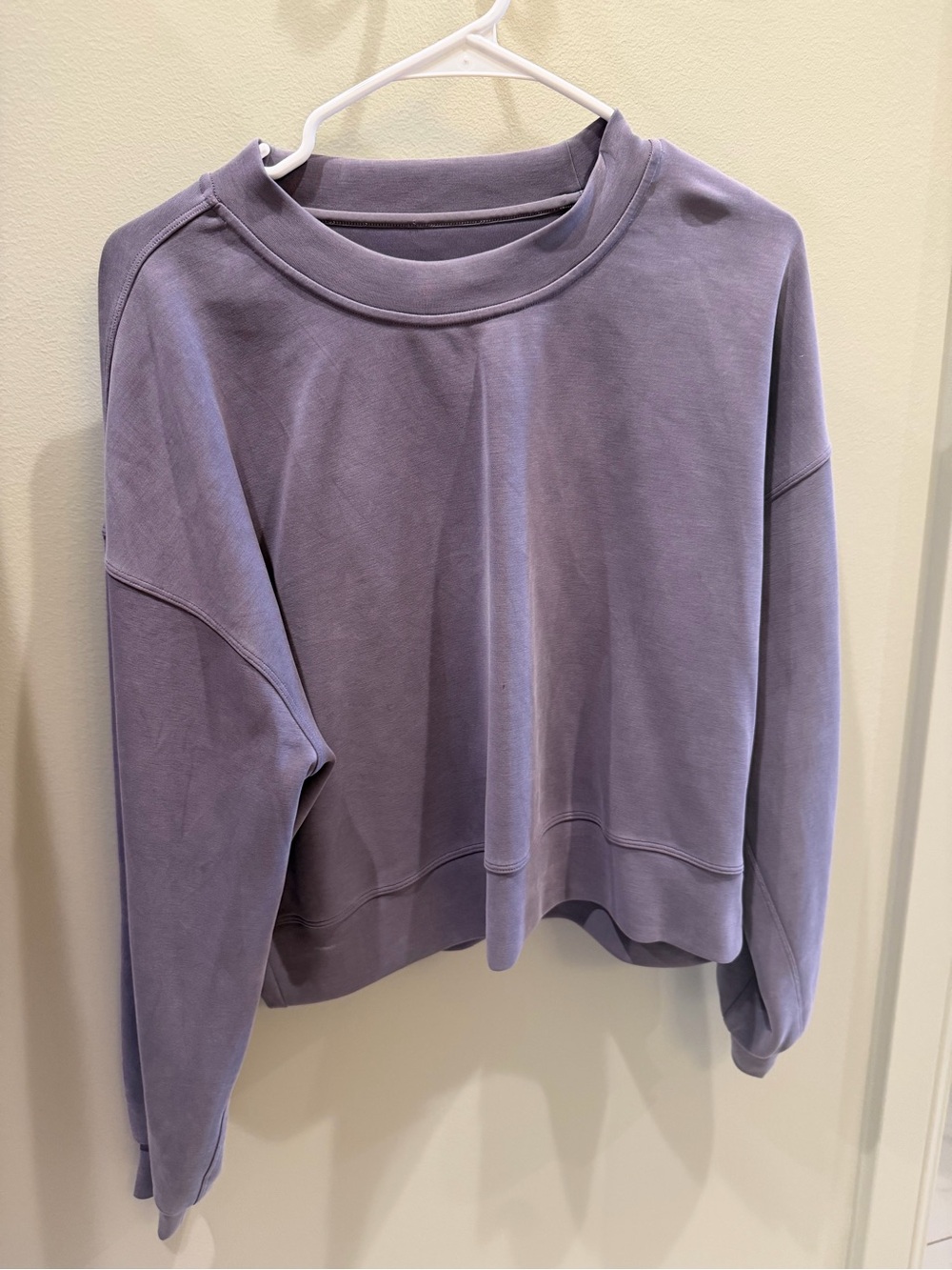 lululemon athletica Lavender Boxy Crew Sweatshirt
